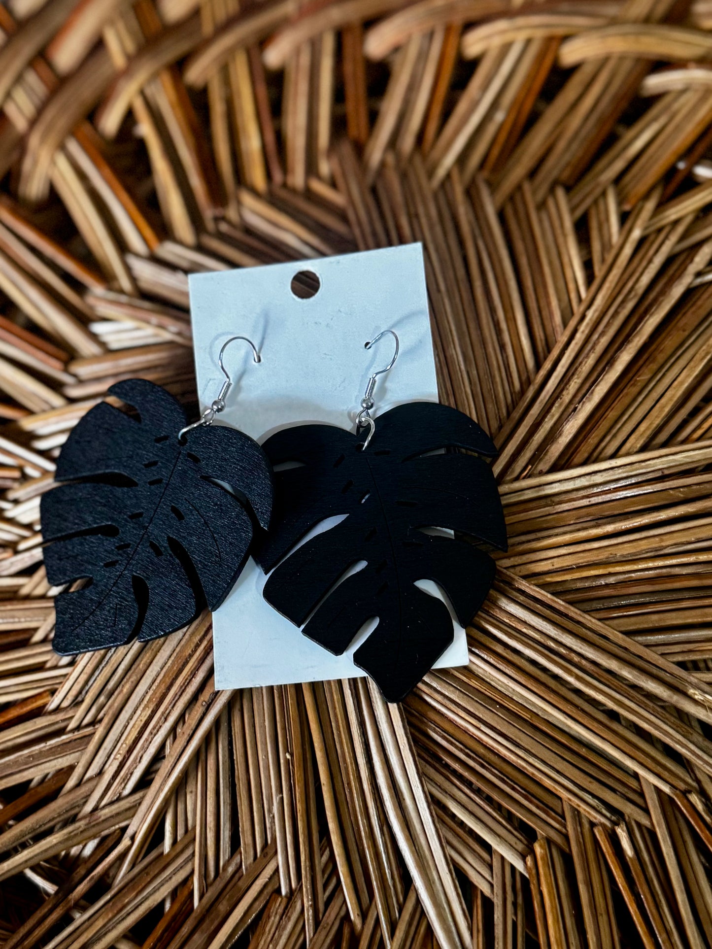 Monstera Leaf Earrings Black